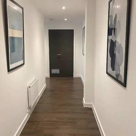 Icona - Stylish 2 Bed Hotel